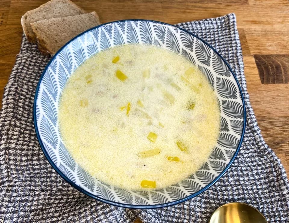 Jak zrobić zupę porową, która zachwyci smakiem i prostotą