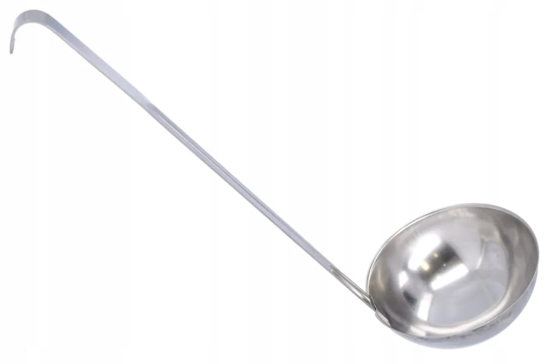 Ile ml ma chochla do zupy? Odkryj idealną pojemność dla każdej zupy