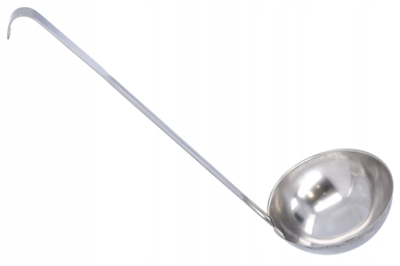 Ile ml ma chochla do zupy? Odkryj idealną pojemność dla każdej zupy